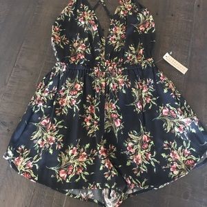 Flynn Skye, new with tags, medium